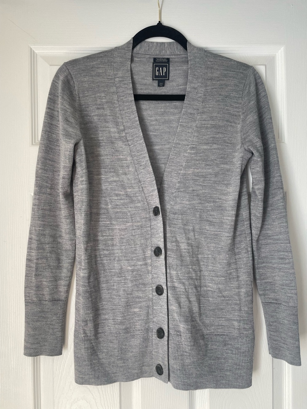 100% Merino Wool GAP Gray V-Neck Button Cardigan Oversized Sweater